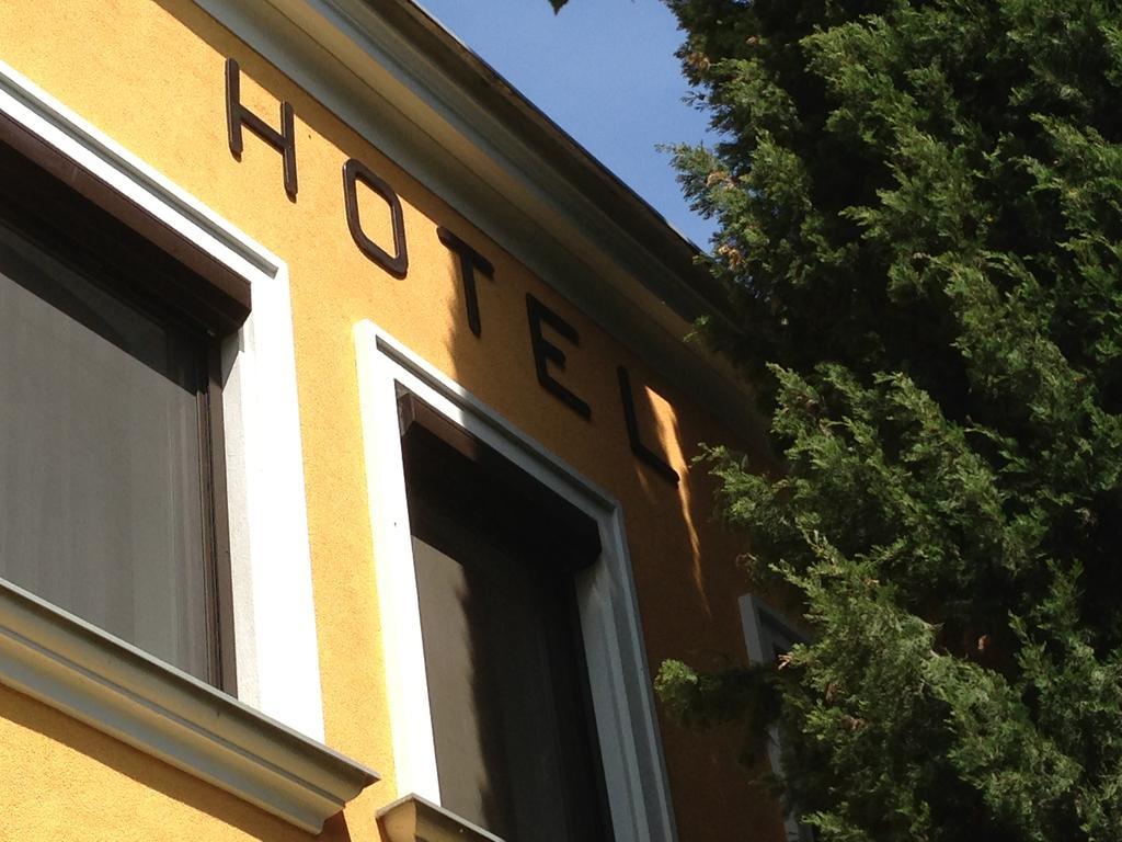 Gasthof-Pension Weisz-Artner Boldogasszony Kültér fotó