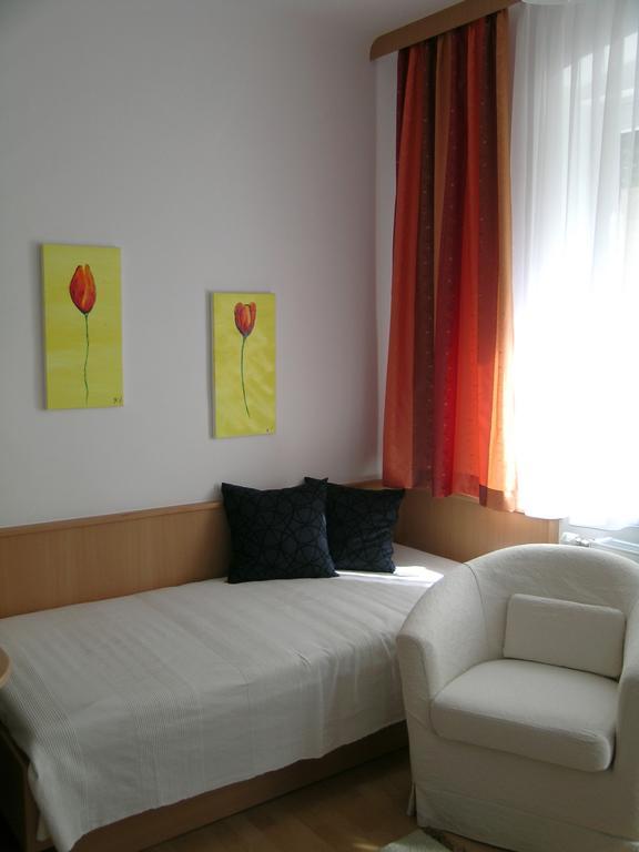 Gasthof-Pension Weisz-Artner Boldogasszony Szoba fotó